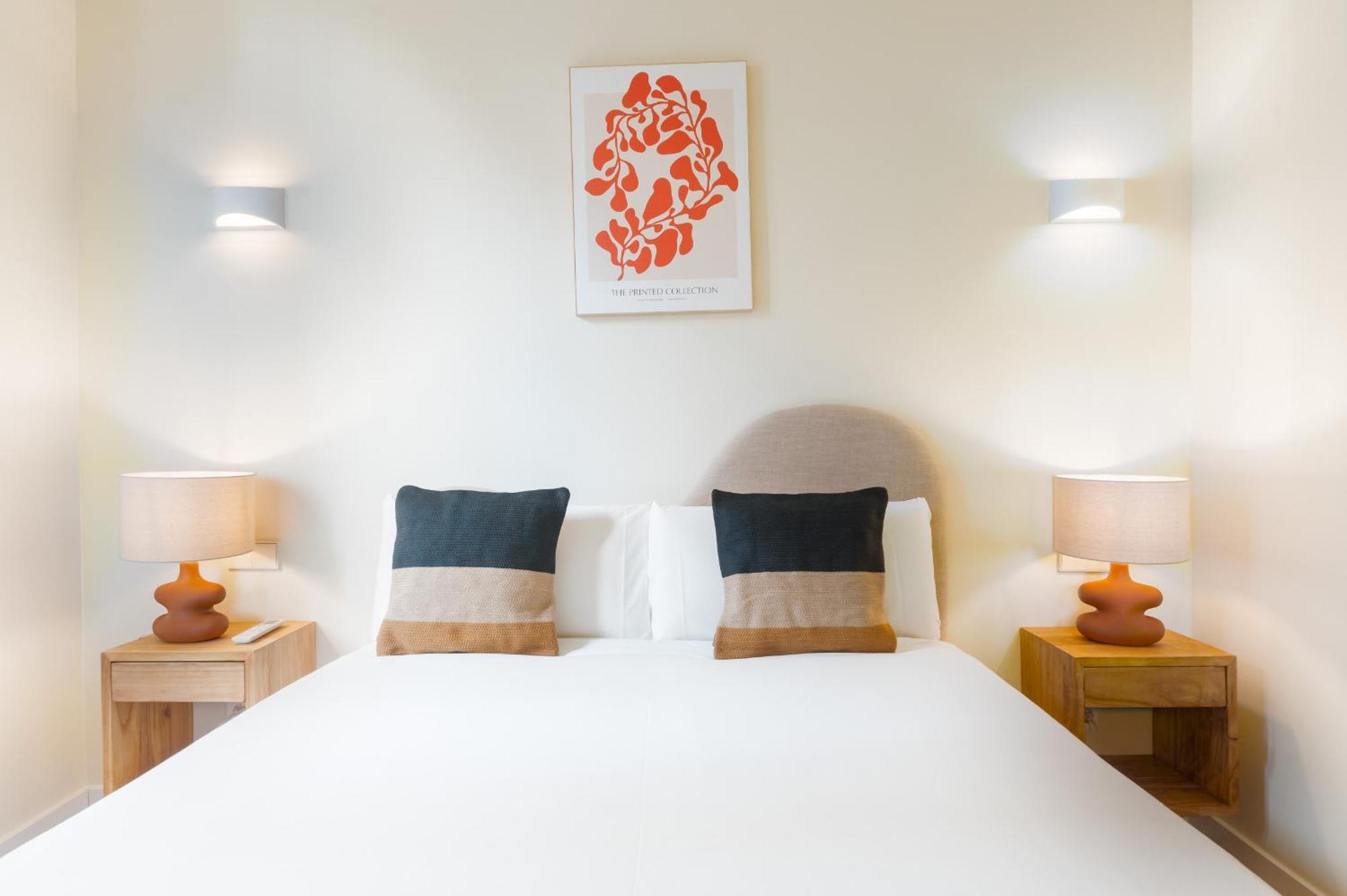 New And Design - Shared Rooftop Solarium - Alameda * Seville